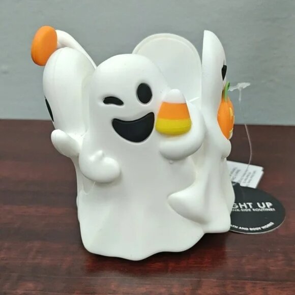 Bath & Body Works Light Up GHOST Soap Buddy Holder + Hand Soap - Picture 6 of 7